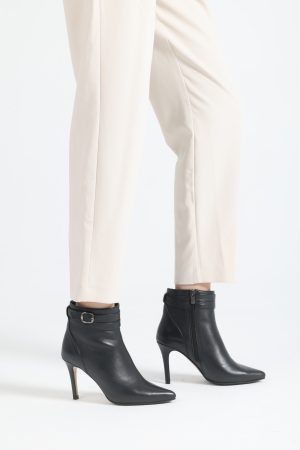 Odina Siyah Topuklu Bot